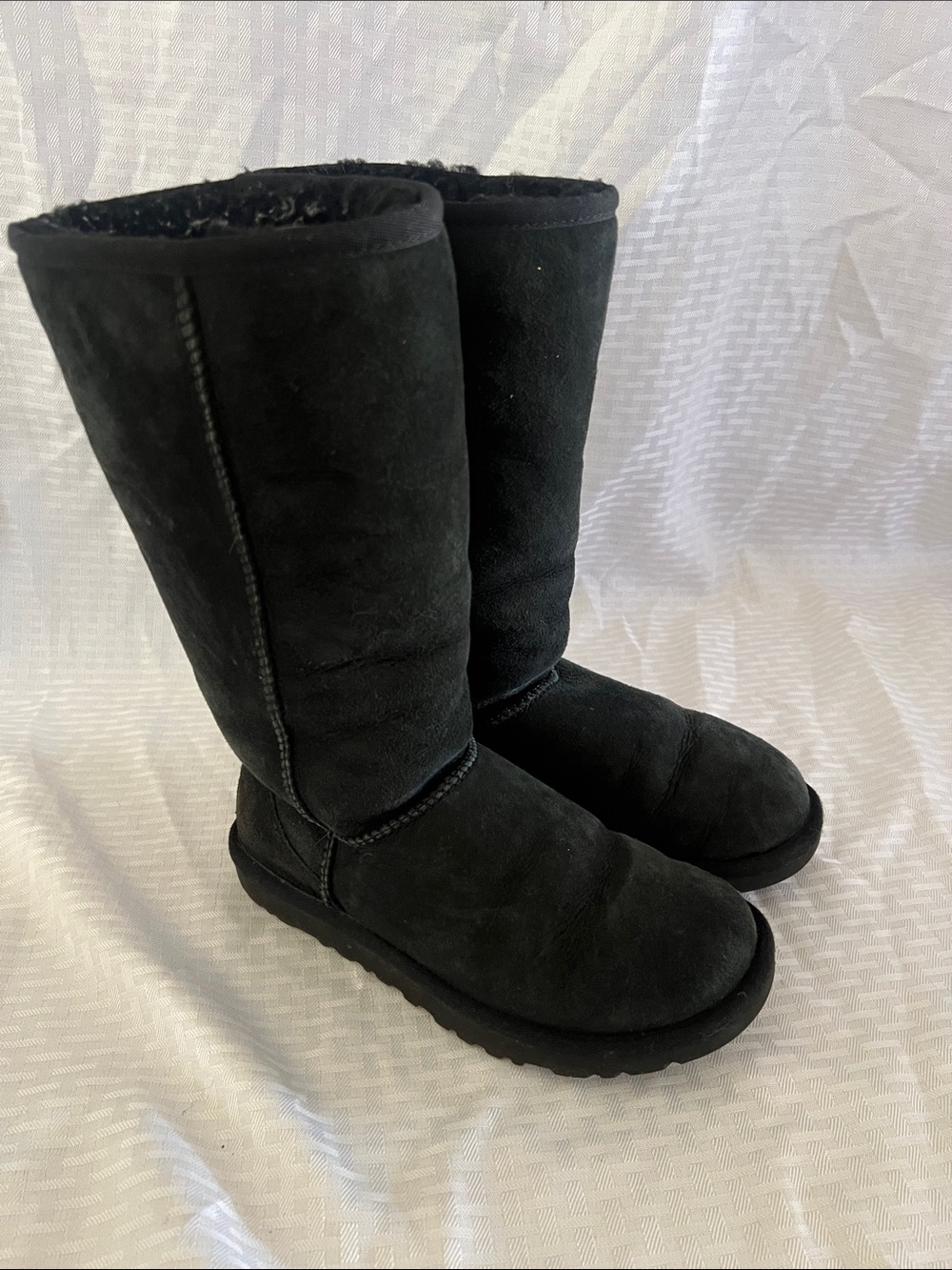 UGG Tall Black Shearling-Lined Women's Boots 6